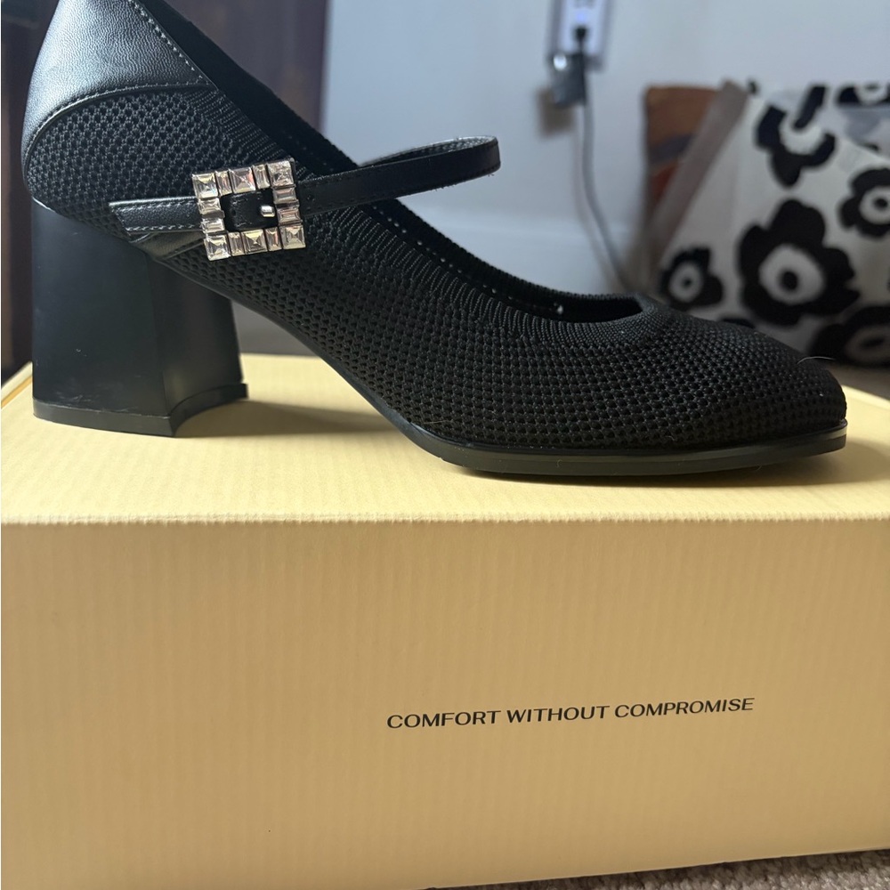 Black Mary Jane Rhinestone Buckle Strap Heels - Cosy Island - Size 5 NWT